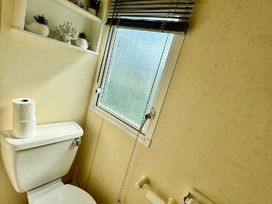 Thornwick Bay Holiday Village - Holiday Accommodation 16127 - North Yorkshire (incl. Whitby) - 1185923 - thumbnail photo 9