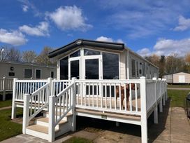 Cleethorpes Beach Holiday Park - Holiday Accommodation 16175 - Lincolnshire - 1185935 - thumbnail photo 1