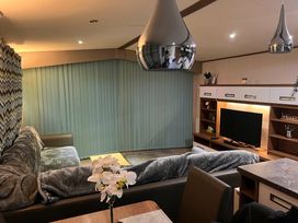 Cleethorpes Beach Holiday Park - Holiday Accommodation 16175 - Lincolnshire - 1185935 - thumbnail photo 2