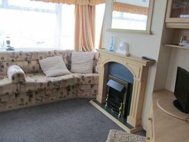 Thornwick Bay Holiday Village - Holiday Accommodation 16176 - North Yorkshire (incl. Whitby) - 1185936 - thumbnail photo 4