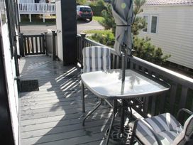 Whitecliff Bay Holiday Park - Holiday Accommodation 16182 - Isle of Wight & Hampshire - 1185937 - thumbnail photo 15
