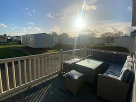 Cleethorpes Beach Holiday Park - Holiday Accommodation 16205 - Lincolnshire - 1185941 - thumbnail photo 3