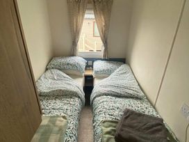 Cleethorpes Beach Holiday Park - Holiday Accommodation 16205 - Lincolnshire - 1185941 - thumbnail photo 7