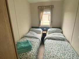 Cleethorpes Beach Holiday Park - Holiday Accommodation 16205 - Lincolnshire - 1185941 - thumbnail photo 8