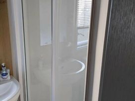 White Acres Holiday Park - Holiday Accommodation 16206 - Cornwall - 1185942 - thumbnail photo 8