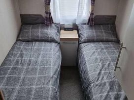 Seashore Holiday Park - Holiday Accommodation 16220 - Norfolk - 1185944 - thumbnail photo 8