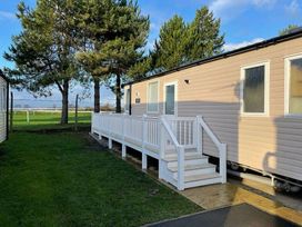 Seashore Holiday Park - Holiday Accommodation 16220 - Norfolk - 1185944 - thumbnail photo 16