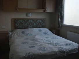 Weymouth Bay Holiday Park - Holiday Accommodation 16230 - Dorset - 1185947 - thumbnail photo 11