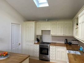 St Minver Holiday Park - Holiday Accommodation 16234 - Cornwall - 1185949 - thumbnail photo 6