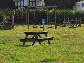 White Acres Holiday Park - Holiday Accommodation 16243 - Cornwall - 1185952 - thumbnail photo 3