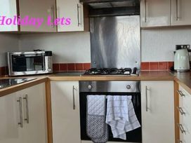 White Acres Holiday Park - Holiday Accommodation 16243 - Cornwall - 1185952 - thumbnail photo 6