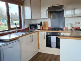 White Acres Holiday Park - Holiday Accommodation 16243 - Cornwall - 1185952 - thumbnail photo 9