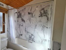 White Acres Holiday Park - Holiday Accommodation 16243 - Cornwall - 1185952 - thumbnail photo 13