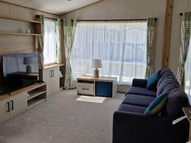 Hoburne Devon Bay - Holiday Accommodation 16246 - Devon - 1185953 - thumbnail photo 2