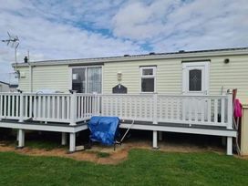 Seawick Holiday Park - Holiday Accommodation 16250 - Suffolk & Essex - 1185954 - thumbnail photo 3