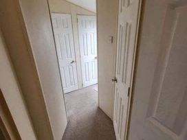Seawick Holiday Park - Holiday Accommodation 16250 - Suffolk & Essex - 1185954 - thumbnail photo 4