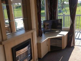 Hafan y Mor Haven - Holiday Accommodation 16255 - North Wales - 1185956 - thumbnail photo 5
