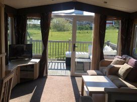 Hafan y Mor Haven - Holiday Accommodation 16255 - North Wales - 1185956 - thumbnail photo 6