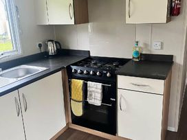 Hafan y Mor Haven - Holiday Accommodation 16265 - North Wales - 1185958 - thumbnail photo 5