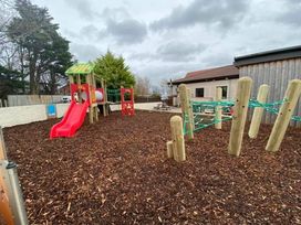 Regent Bay Holiday Park - Holiday Accommodation 16266 - Lake District - 1185959 - thumbnail photo 5