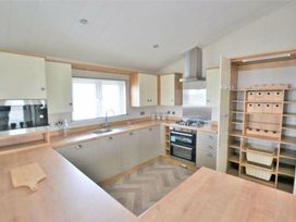 Regent Bay Holiday Park - Holiday Accommodation 16266 - Lake District - 1185959 - thumbnail photo 12