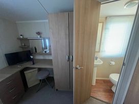 Blue Dolphin Holiday Park - Holiday Accommodation 16278 - North Yorkshire (incl. Whitby) - 1185962 - thumbnail photo 9