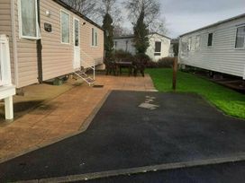 Kiln Park Holiday Park - Holiday Accommodation 16316 - South Wales - 1185977 - thumbnail photo 3