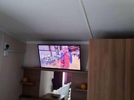 Kiln Park Holiday Park - Holiday Accommodation 16316 - South Wales - 1185977 - thumbnail photo 15
