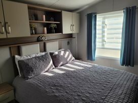 7 Lakes Country Park - Holiday Accommodation 16322 - Lincolnshire - 1185979 - thumbnail photo 5