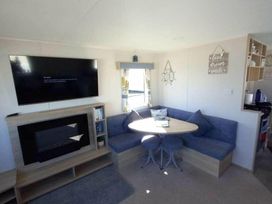 Berwick Holiday Park - Holiday Accommodation 16328 - Scottish Lowlands - 1185981 - thumbnail photo 9