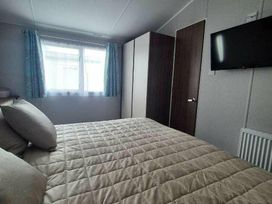 Kiln Park Holiday Park - Holiday Accommodation 16336 - South Wales - 1185985 - thumbnail photo 7