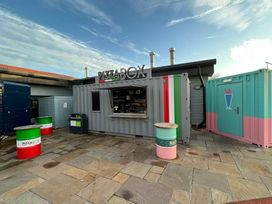 Naze Marine Holiday Park - Holiday Accommodation 16337 - Suffolk & Essex - 1185986 - thumbnail photo 13