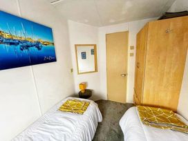 Seven Bays Park (Maribou) - Holiday Accommodation 16355 - Cornwall - 1185990 - thumbnail photo 13