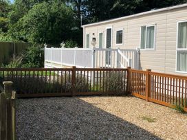 Unity Holiday Resort - Holiday Accommodation 16365 - Somerset & Wiltshire - 1185993 - thumbnail photo 13