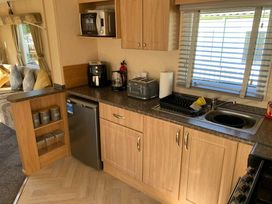 Riverside - Holiday Accommodation 16367 -  - 1185994 - thumbnail photo 11