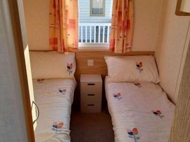 Golden Gate Holiday Centre - Holiday Accommodation 16375 - North Wales - 1185997 - thumbnail photo 6