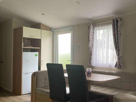 Hafan y Mor Haven - Holiday Accommodation 16383 - North Wales - 1186000 - thumbnail photo 4