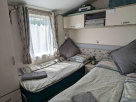 Hoburne Bashley - Holiday Accommodation 16402 - Hampshire - 1186005 - thumbnail photo 9
