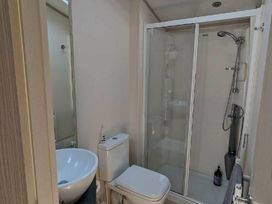 Hoburne Bashley - Holiday Accommodation 16402 - Hampshire - 1186005 - thumbnail photo 11