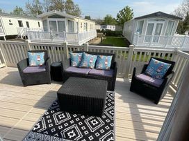 Kiln Park Holiday Park - Holiday Accommodation 16411 - South Wales - 1186009 - thumbnail photo 12