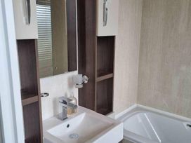Lakeland Leisure Park - Holiday Accommodation 16418 - Lake District - 1186012 - thumbnail photo 12
