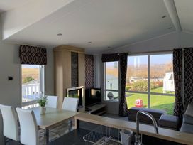 Combe Haven Holiday Park - Holiday Accommodation 16440 - Kent & Sussex - 1186019 - thumbnail photo 2