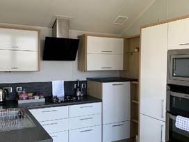 Combe Haven Holiday Park - Holiday Accommodation 16440 - Kent & Sussex - 1186019 - thumbnail photo 7