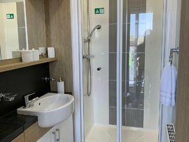 Combe Haven Holiday Park - Holiday Accommodation 16440 - Kent & Sussex - 1186019 - thumbnail photo 8
