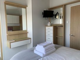 Combe Haven Holiday Park - Holiday Accommodation 16440 - Kent & Sussex - 1186019 - thumbnail photo 15