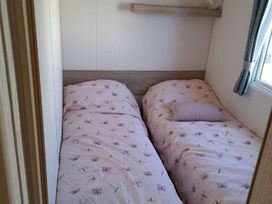 Golden Gate Holiday Centre - Holiday Accommodation 16451 - North Wales - 1186020 - thumbnail photo 11