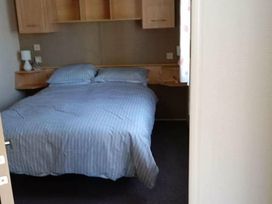 Dawlish Sands Holiday Park - Holiday Accommodation 16455 - Devon - 1186022 - thumbnail photo 6