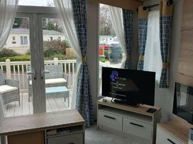 Kiln Park Holiday Park - Holiday Accommodation 16496 - South Wales - 1186031 - thumbnail photo 2