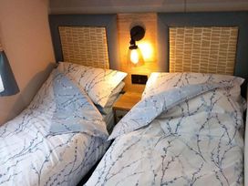Kiln Park Holiday Park - Holiday Accommodation 16496 - South Wales - 1186031 - thumbnail photo 8