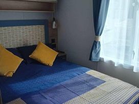 Kiln Park Holiday Park - Holiday Accommodation 16496 - South Wales - 1186031 - thumbnail photo 11